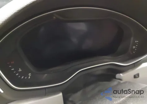 2018 Audi A4 2.0T Premium z USA, uszkodzony, nr VIN WAUFNAF44JA061050